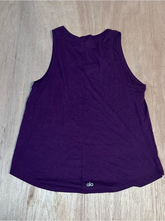 ALO Yoga Tops - ALO Yoga Women’s Deep Purple Sleeveless Tank